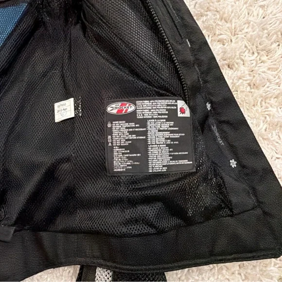 Joe Rocket Black and Gray Mesh Motorcycle Jacket with Graphic Accents - Picture 3 of 4